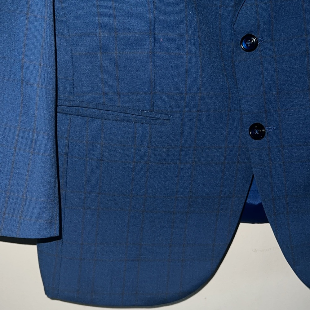 Dormeuil Suits - Picture 13 of 13